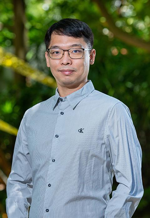 Dr ZHANG Lu, Eric